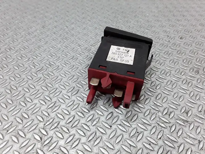 Volkswagen PASSAT B5.5 (2001 - 2005)  3B0927134A Включатель системы стабильности (ESP)