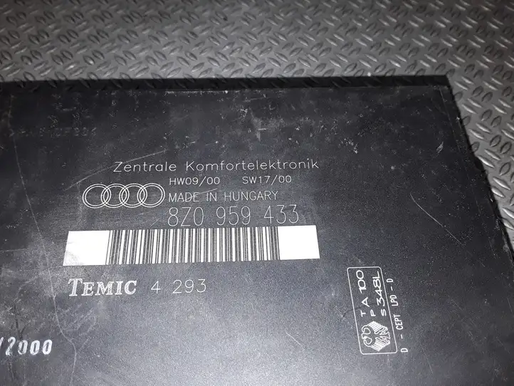 Audi (1999 - 2007) 8Z0959433 Модуль комфорта — фото 4