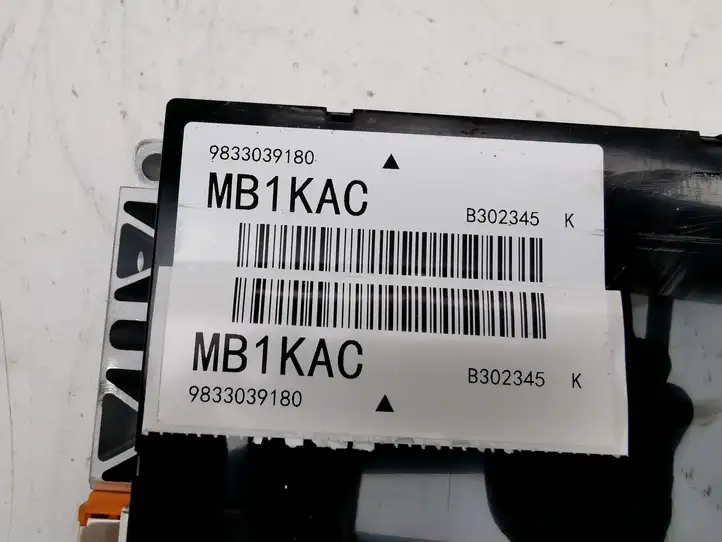 Citroen C4 (2016 - ) 9833039180 Модуль аккумуляторной батареи гибридного автомобиля / электромобиля — фото 8