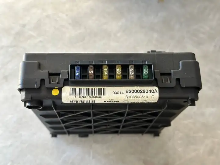 Renault Scenic I (1996 - 2003) 8200029340A Модуль комфорта — фото 3
