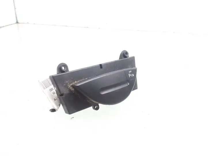 Mercedes-Benz E W211 (2002 - 2009) 2118206510 Кнопка парктроника — фото 1