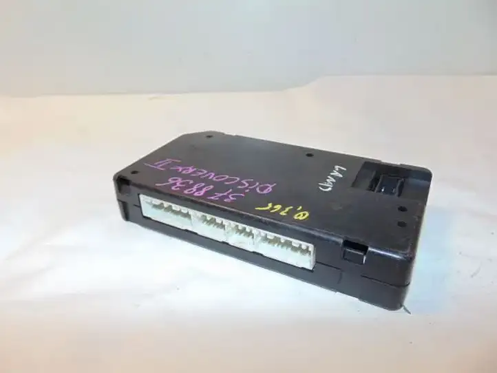 Land Rover Discovery (1998 - 2004)  YWC106350 Mодуль kомфортa