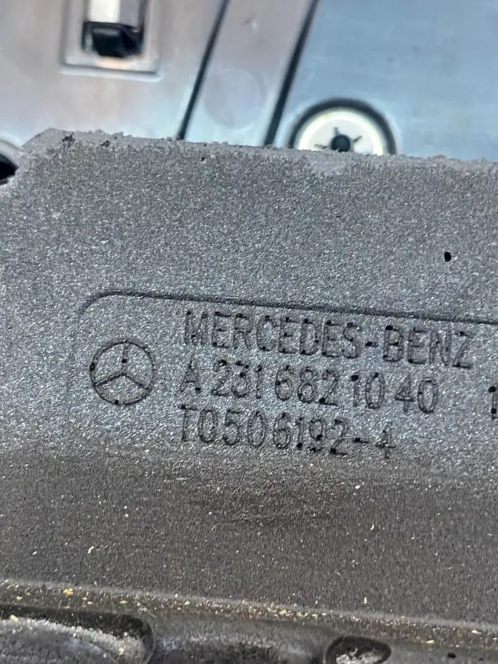 Mercedes-Benz SL R231 (2012 - 2019) A2316900541 Прочие детали салона — фото 3