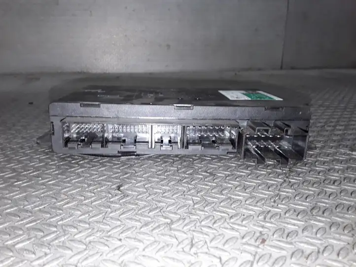 Audi A6 S6 C5 4B (1997 - 2001) 4B0962258E Модуль комфорта — фото 2