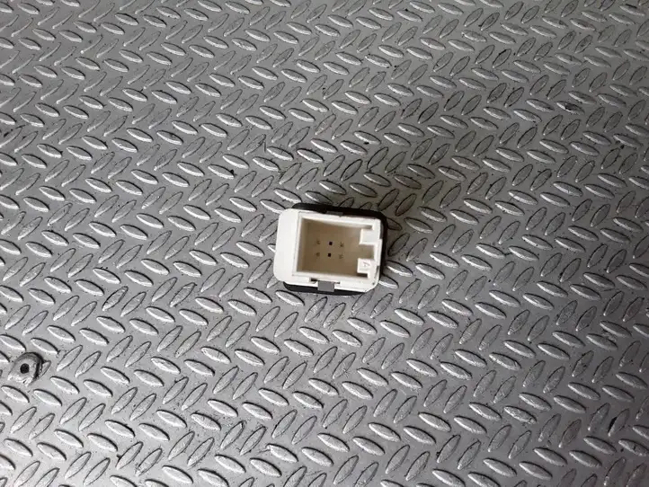 Audi A4 S4 B6 8E 8H (2000 - 2006) 8E2927134 Кнопка ESP — фото 3