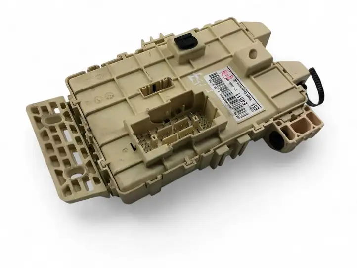 Kia Soul (2016 - 2019)  91950E4511 Ящик предохранителей (комплект)