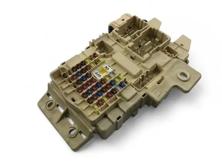 Kia Soul (2016 - 2019)  91950E4511 Ящик предохранителей (комплект)