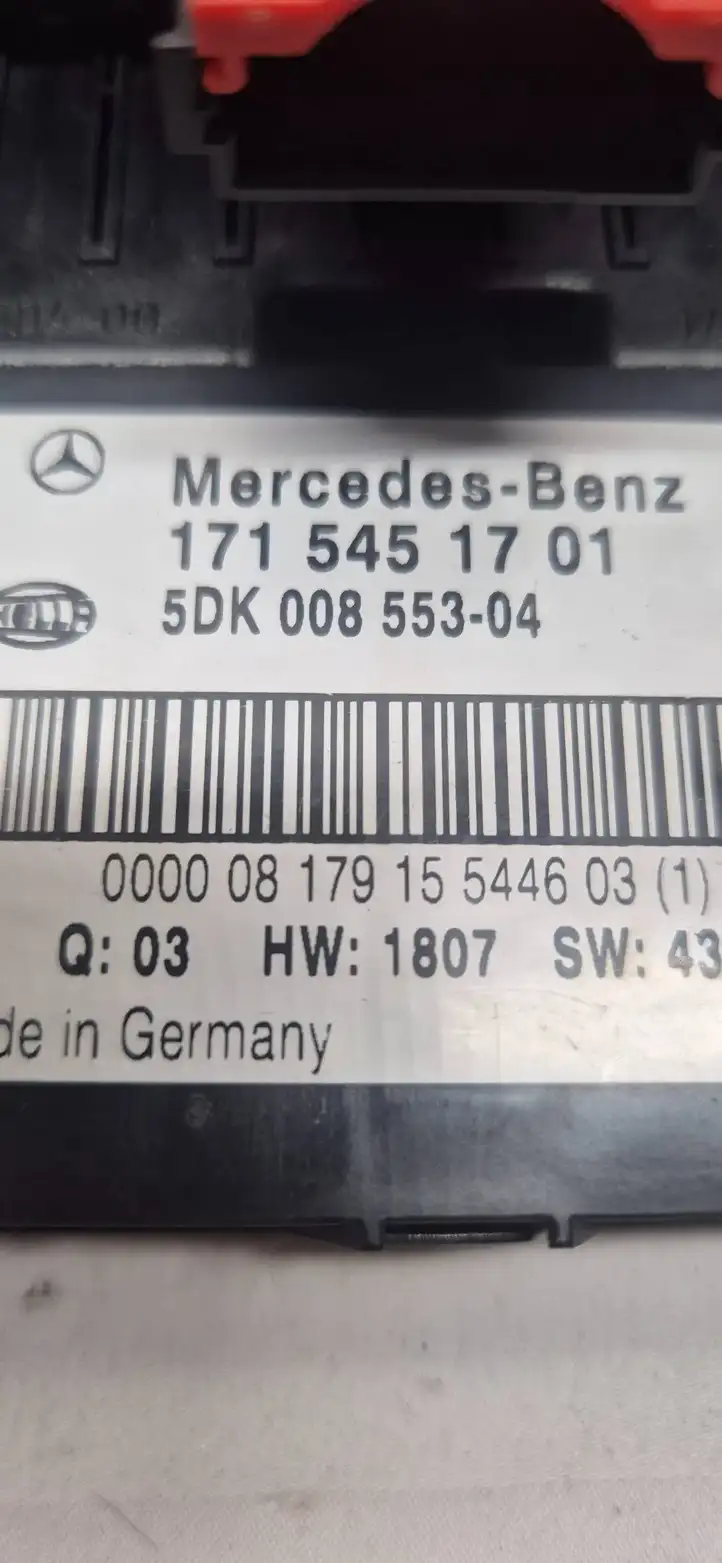 Mercedes-Benz SLK R171 (2005 - 2011) 1715451701 Блок предохранителей (комплект) — фото 4