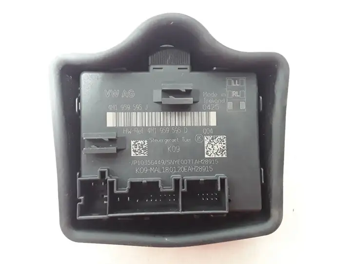 Audi A6 S6 C8 4K (2018 - ) 4M1959595J Блок управления дверью — фото 2