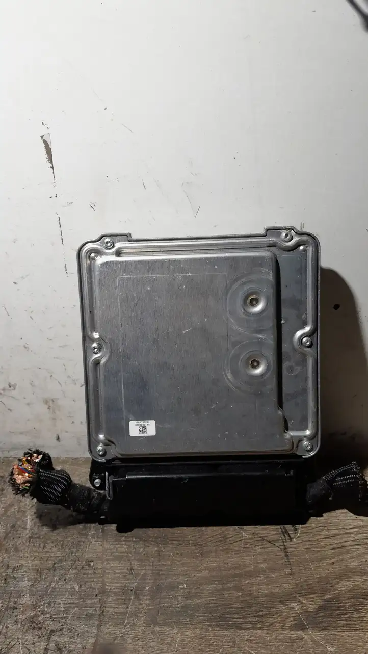 Audi A6 (2004 - 2008)  03G906016GC Блок управления двигателя