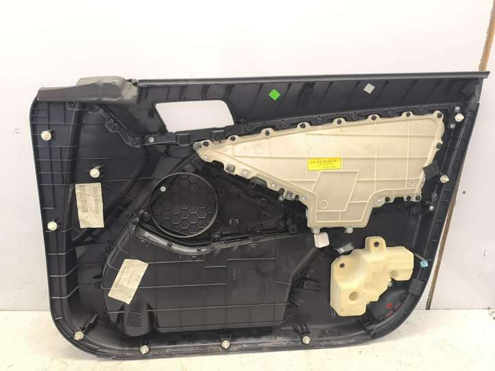 Kia Optima (2010 - 2013)  823014C660NAP Обшивка передней двери
