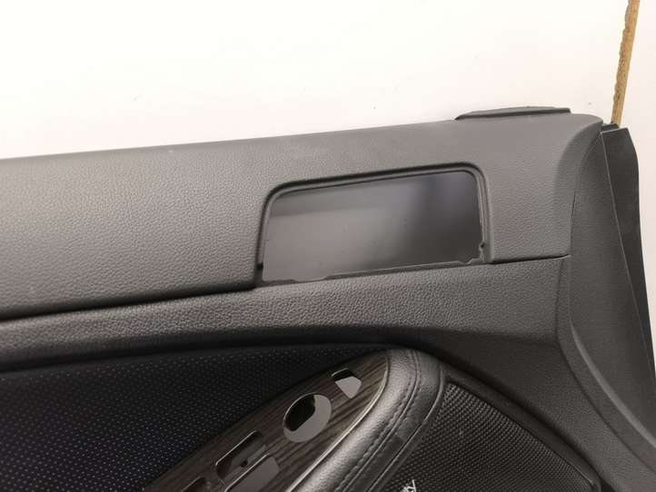 Kia Optima (2010 - 2013)  823014C660NAP Обшивка передней двери
