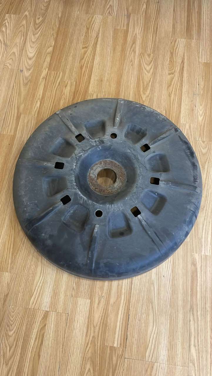 Chrysler Voyager (2010 - 2016)  04721083AC Отделка отсека запасного колеса