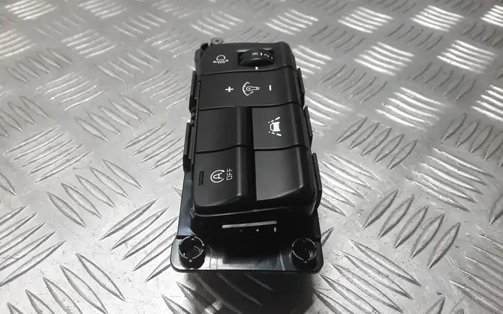Kia Sportage (2018 - 2021) 93700F1NC0WK Кнопка ESP — фото 3