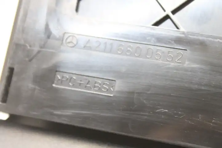 Mercedes-Benz CLS C219 (2003 - 2011) A2116800552 Блок кнопок на панели — фото 7