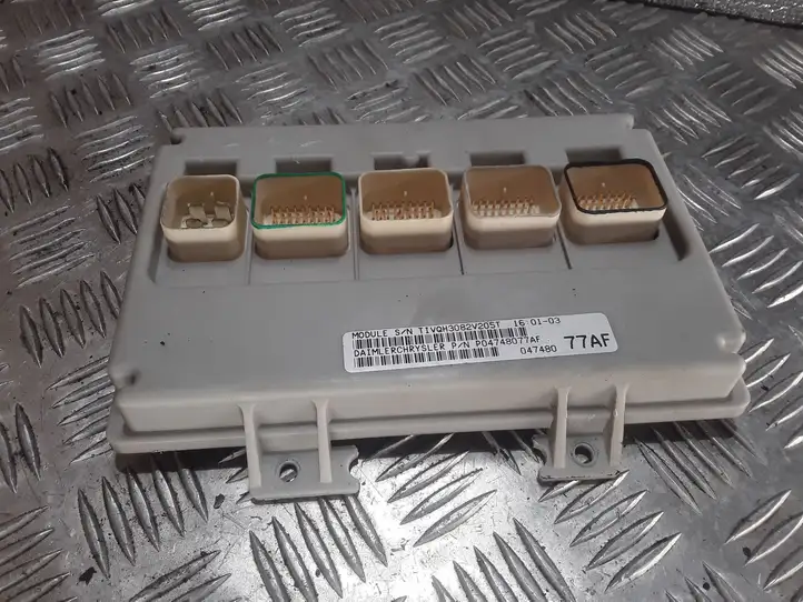 Dodge Grand Caravan (1998 - 2007) 04748077AF Модуль комфорта — фото 1