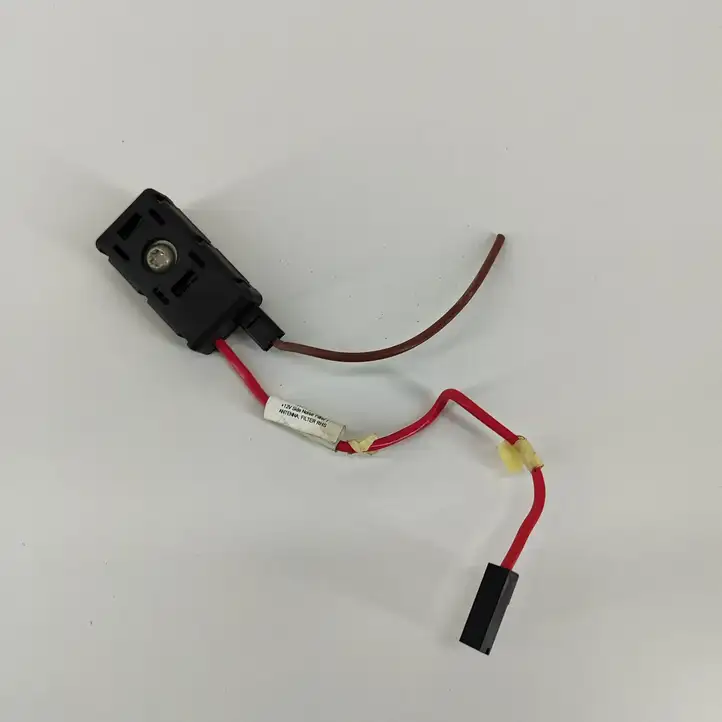 Tesla Model 3 (2017 - 2023) 150942100B Фильтр антенны — фото 5