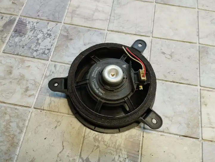 Subaru Outback (2009 - 2014) 86301AJ020 Динамики задних дверей — фото 4