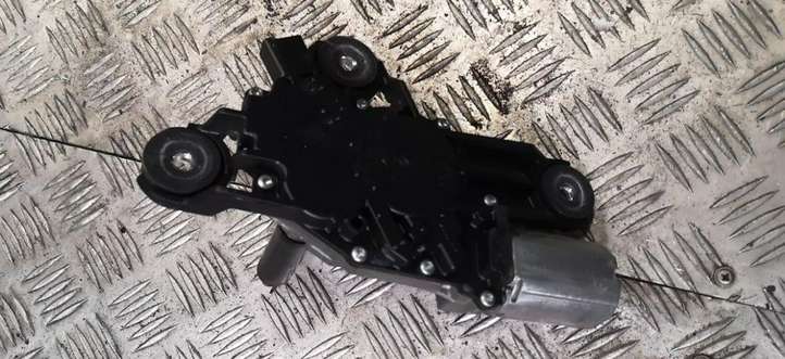 Ford Focus (2005 - 2008)   Двигатель стеклоочистителя заднего стекла