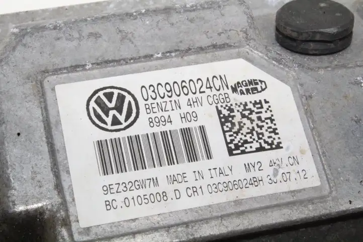 Volkswagen Polo VI (2015 - 2019) 03C906024CN Блок управления двигателем (ЭБУ) — фото 2