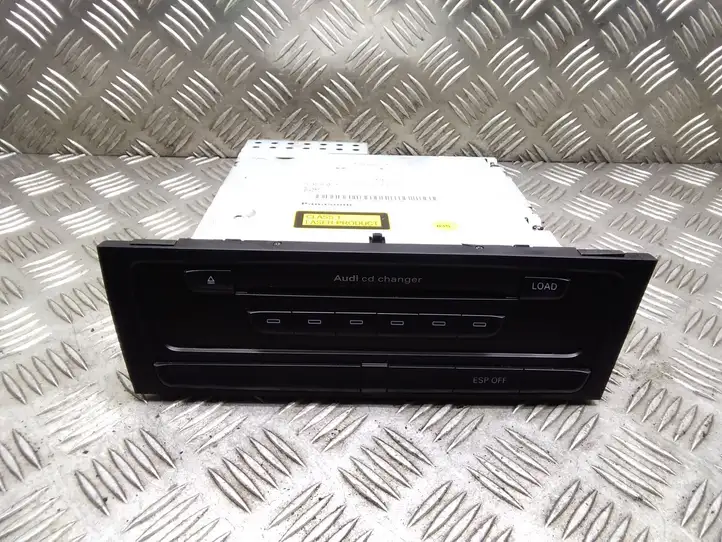 Audi A5 (2007 - 2011)  8T2035110C CD/DVD чейнджер