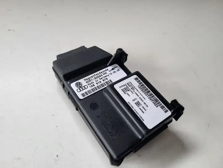 Volkswagen Tiguan (2007 - 2011) Прочие блоки управления — фото 3