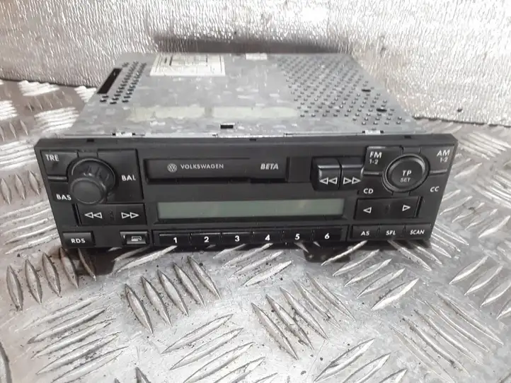 Volkswagen Golf IV (1998 - 2005)  1J0035152F Радио/ проигрыватель CD/DVD / навигация