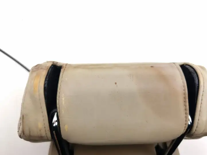 Volvo XC90 (2002 - 2006) Подголовник сиденья третьего ряда — фото 8