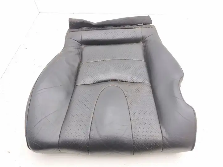 Nissan 350Z (2001 - 2009)   Нижняя часть сиденья водителя