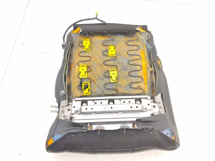 Nissan 350Z (2001 - 2009)   Нижняя часть сиденья водителя