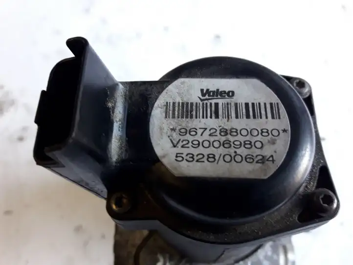 Citroen C5 (2004 - 2008)  9672880080 Клапан EGR