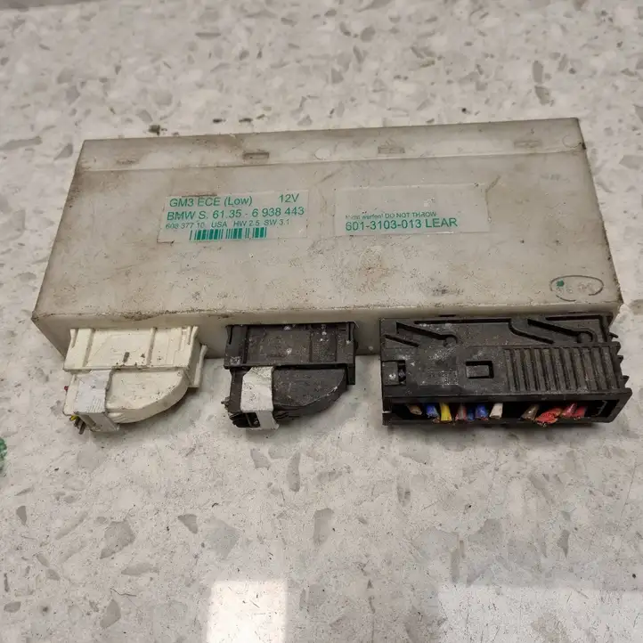 BMW 5 E39 (1996 - 2003)  61356938443 Mодуль kомфортa