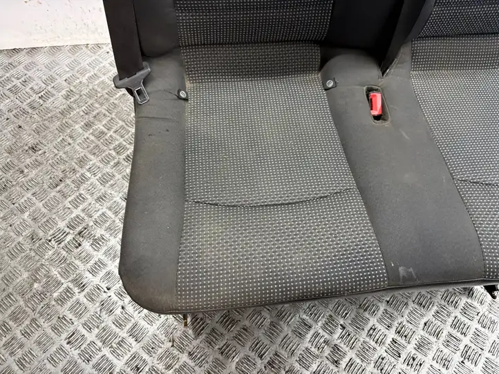 Mercedes-Benz Vito Viano W639 (2010 - 2015) Второй ряд сидений — фото 8