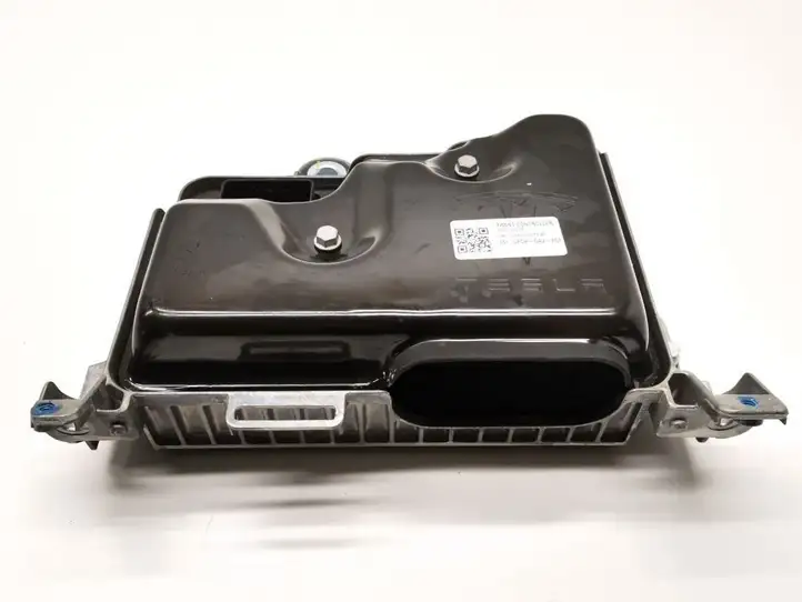 Tesla Model Y (2019 - 2024)  1497327-00-B Блок управления двигателя