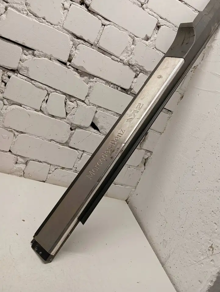 Mercedes-Benz CL C215 (2000 - 2006)  2156800435 Отделка переднего порога (внутренняя)