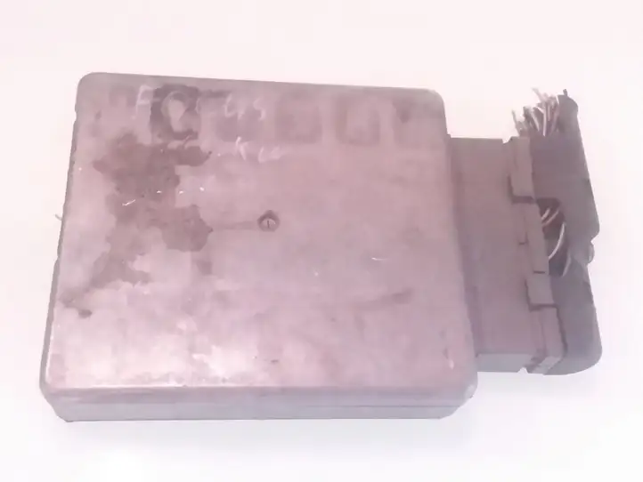 Ford Focus (1998 - 2004)  1S4F12A650AE Блок управления двигателя