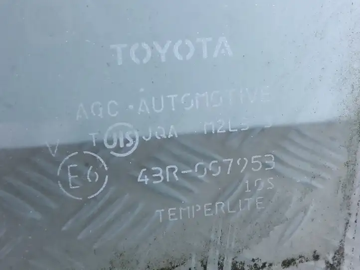 Subaru Trezia (2010 - 2016) 43R007953 Стекло задней двери — фото 3