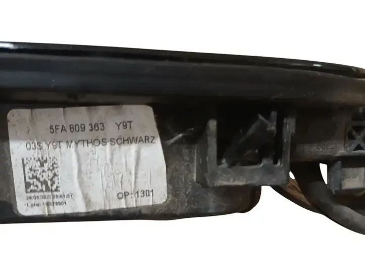 Cupra Leon (2022 - )  5FA809363 Крышка гнезда для зарядки электромобиля