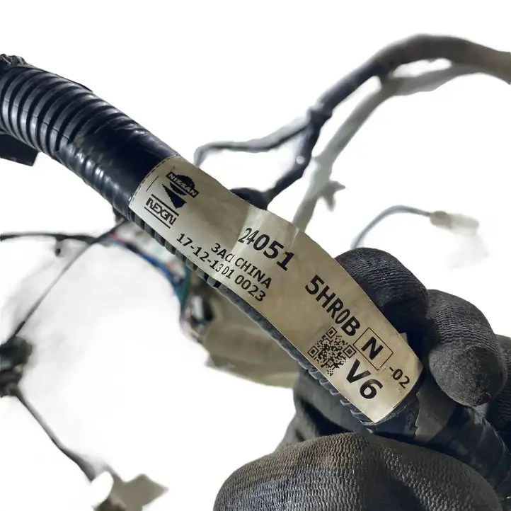 Nissan Rogue (2016 - 2020)  240515HR0B Проводка крышки багажника