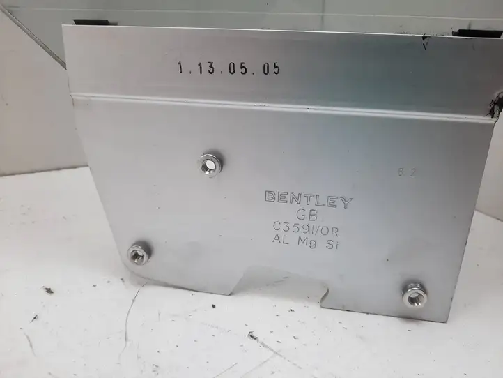 Bentley Continental (2003 - 2017) 3W8845298D Заднее боковое стекло — фото 2