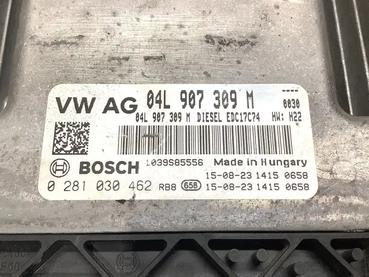 Volkswagen PASSAT B8 (2015 - ) 04L907309M Блок управления двигателем (ЭБУ) — фото 4