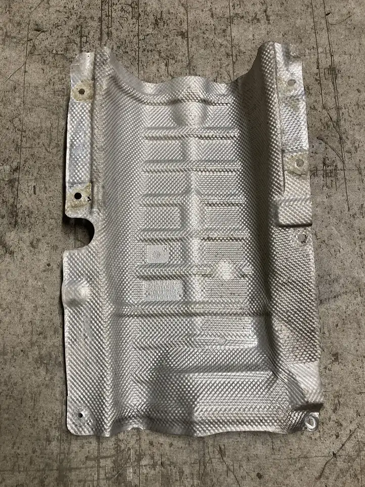 BMW 1 F20 F21 (2011 - 2019) 7241756 Теплоизоляция (теплозащита) — фото 2