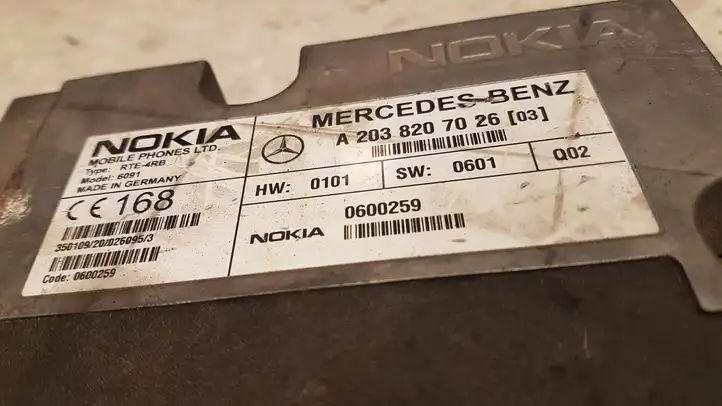 Mercedes-Benz C W203 (2000 - 2007) A2038207026 Блок GSM — фото 2