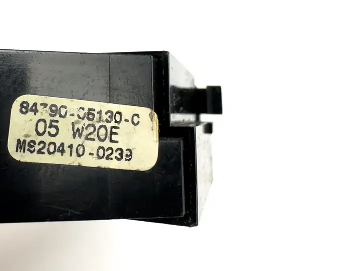 Toyota Avensis T250 (2006 - 2009) 8479005130c Кнопка обогрева стекла — фото 4