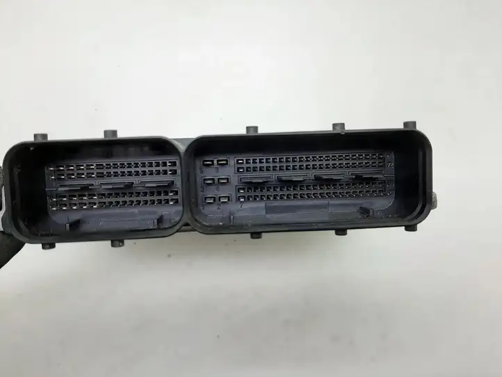 Volkswagen Golf V (2003 - 2009)  03G906021FD Блок управления двигателя