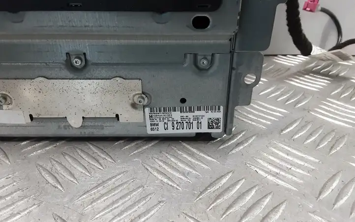 BMW 1 F20 F21 (2011 - 2019) 927070101 Магнитола / мультимедийная система — фото 3