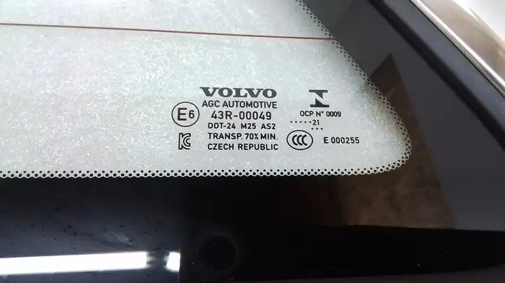 Volvo S90, V90 (2016 - 2020) 32219282 Заднее боковое стекло — фото 3