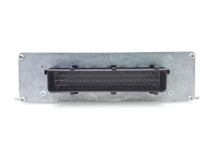 Saab 9-5 (2006 - 2010)  55563018 Блок управления двигателя