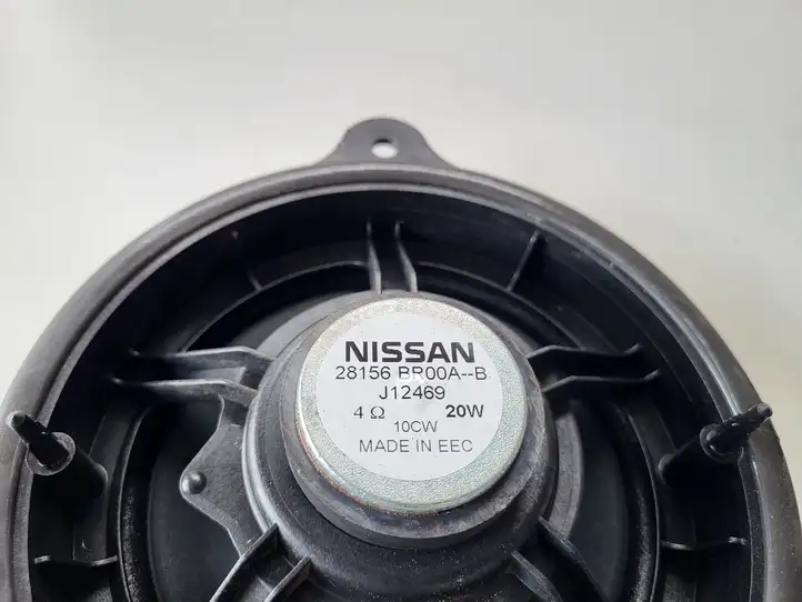 Nissan Juke II F16 (2019 - ) Динамики передних дверей — фото 5