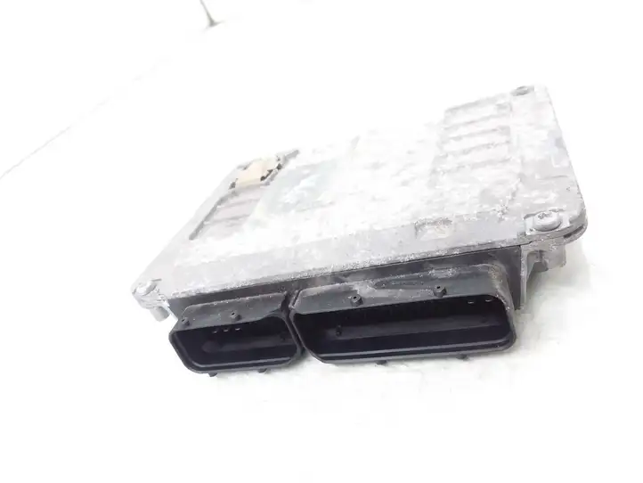 Audi A3/S3 8P (2004 - 2008) 06A906033DS Блок управления двигателем (ЭБУ) — фото 2
